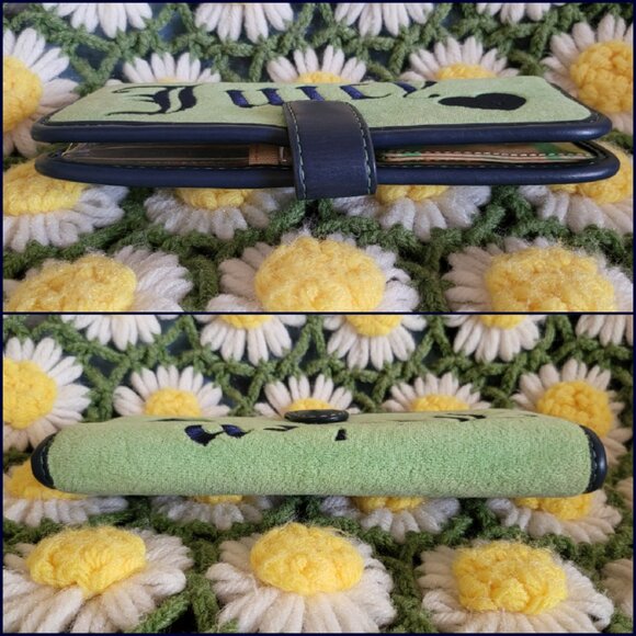 Juicy Couture Makeup Brush Holder - Picture 3 of 9